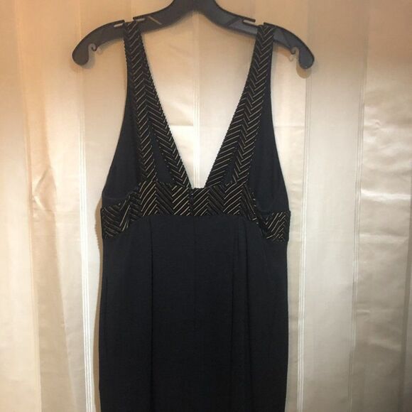 Thread Social Dress   - Picture 2 of 5